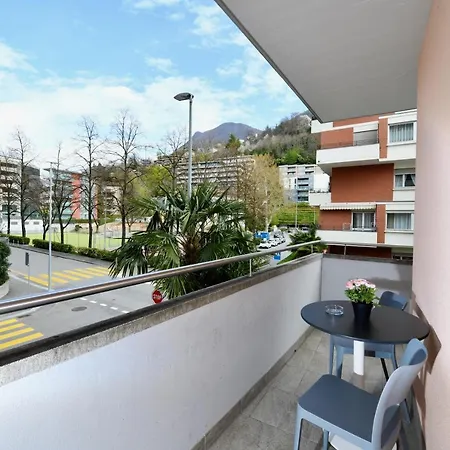 Lake Modern Suites - Free Parking Lugano Room photo