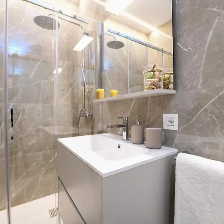 Lake Modern Suites - Free Parking Lugano Exterior photo