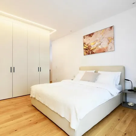Lake Modern Suites - Free Parking Lugano Exterior photo