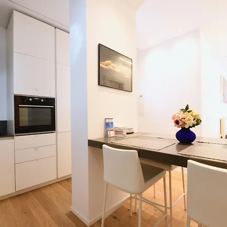 Lake Modern Suites - Free Parking Lugano Room photo