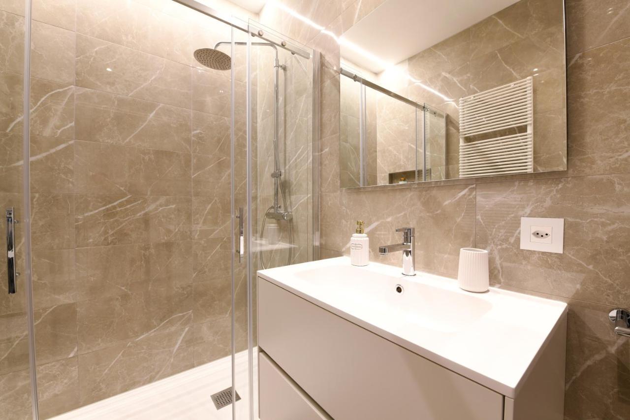 Modern - Free Parking Apartment Lugano