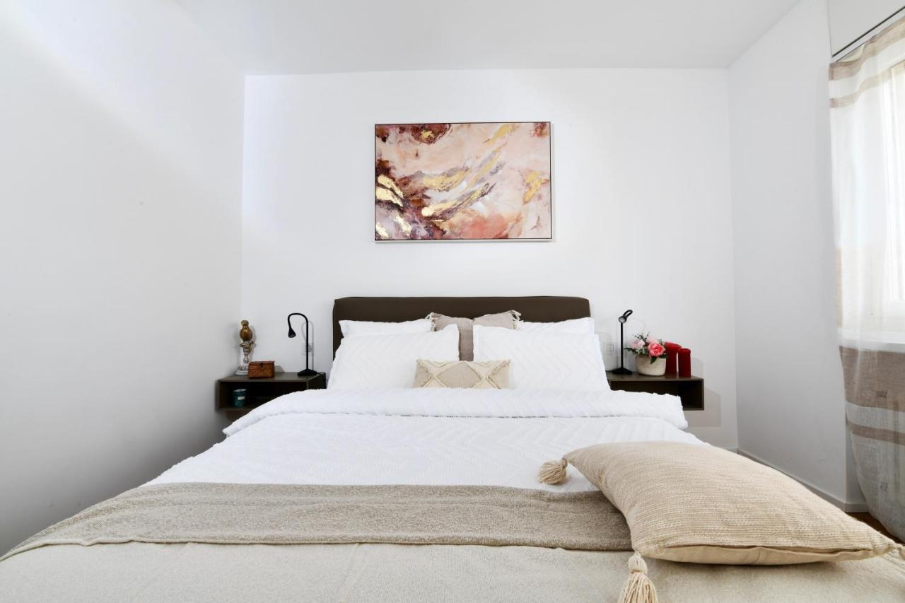 Modern - Free Parking Apartment *